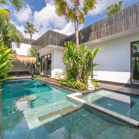 Villa Yogi Surf 3 Canggu Eksteriør billede
