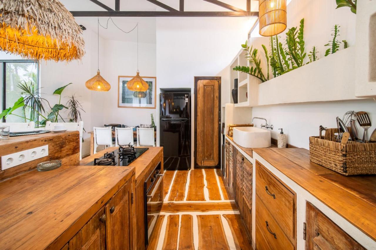 Villa Yogi Surf 3 Canggu Eksteriør billede