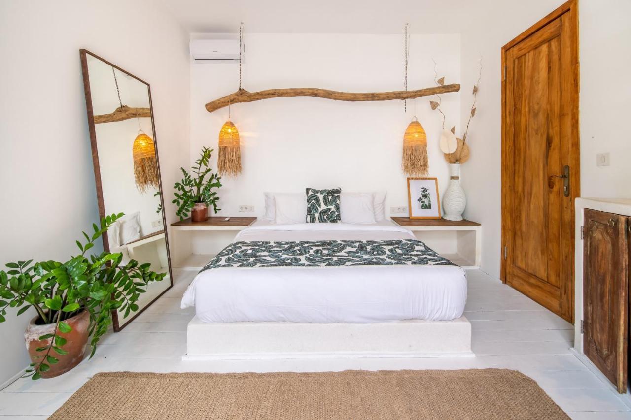 Villa Yogi Surf 3 Canggu Eksteriør billede