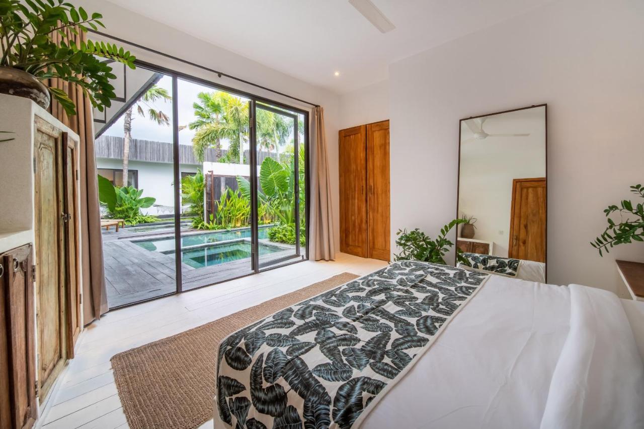 Villa Yogi Surf 3 Canggu Eksteriør billede