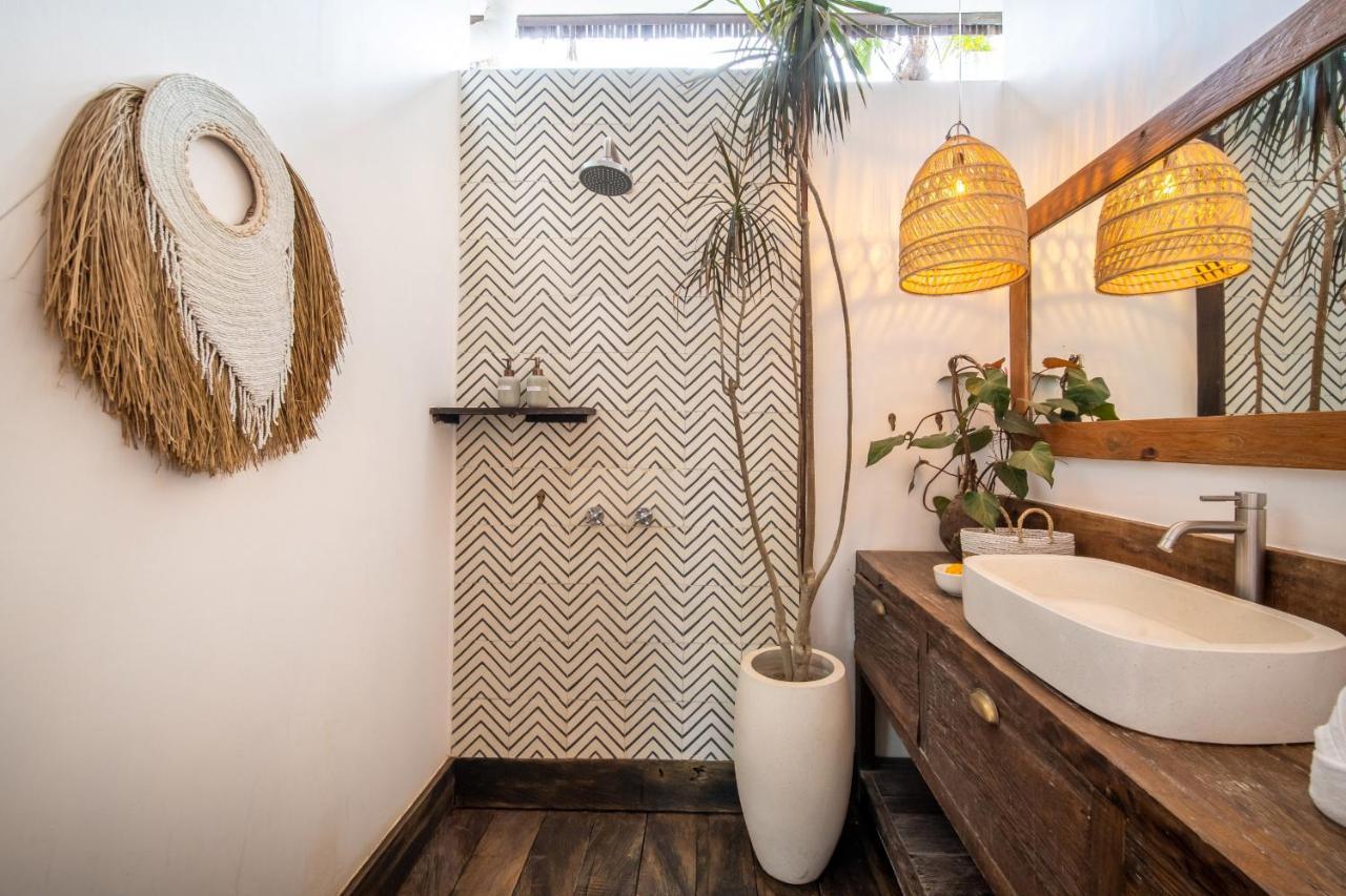 Villa Yogi Surf 3 Canggu Eksteriør billede